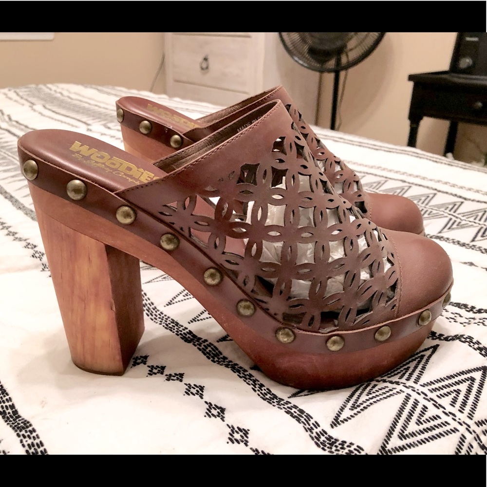 Jeffrey Campbell Woodies Clogs